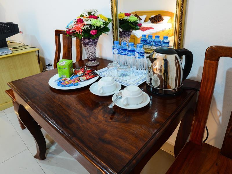 Douangpraseuth Hotel Vientiane Bagian luar foto