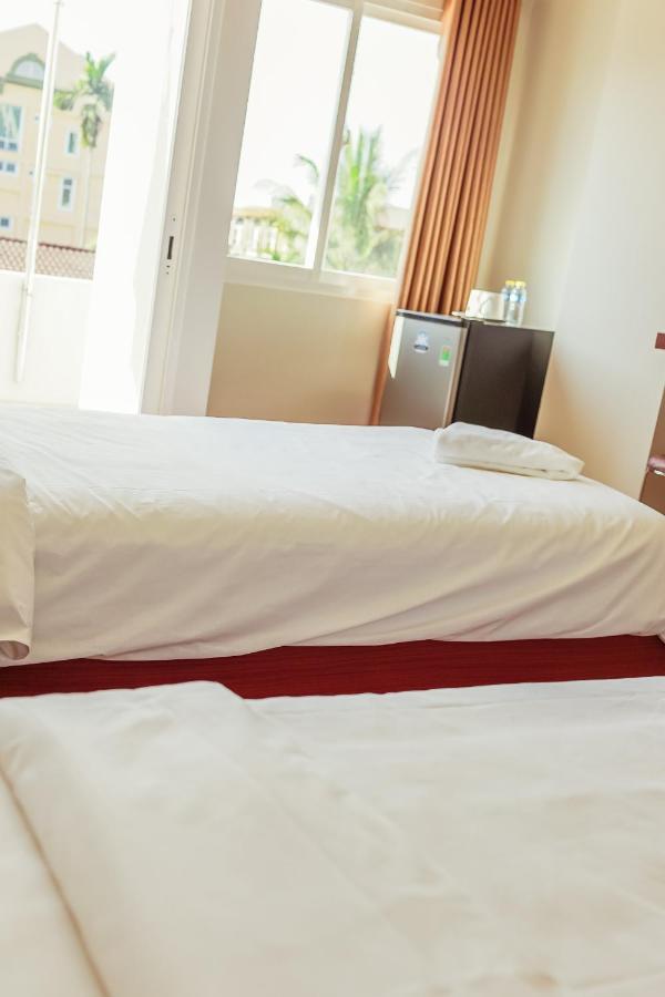 Douangpraseuth Hotel Vientiane Bagian luar foto